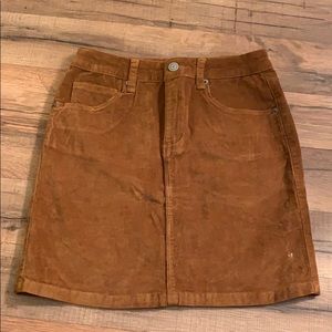 BRANDY MELVILLE SKIRT